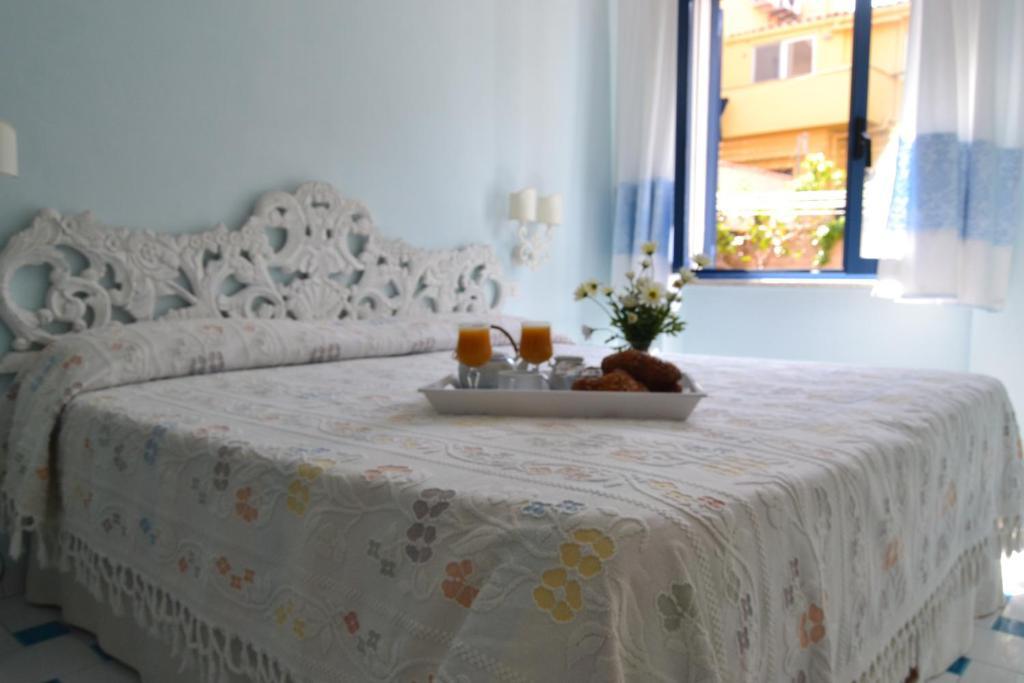 גולפו אראנצ'י Hotel La Lampara חדר תמונה